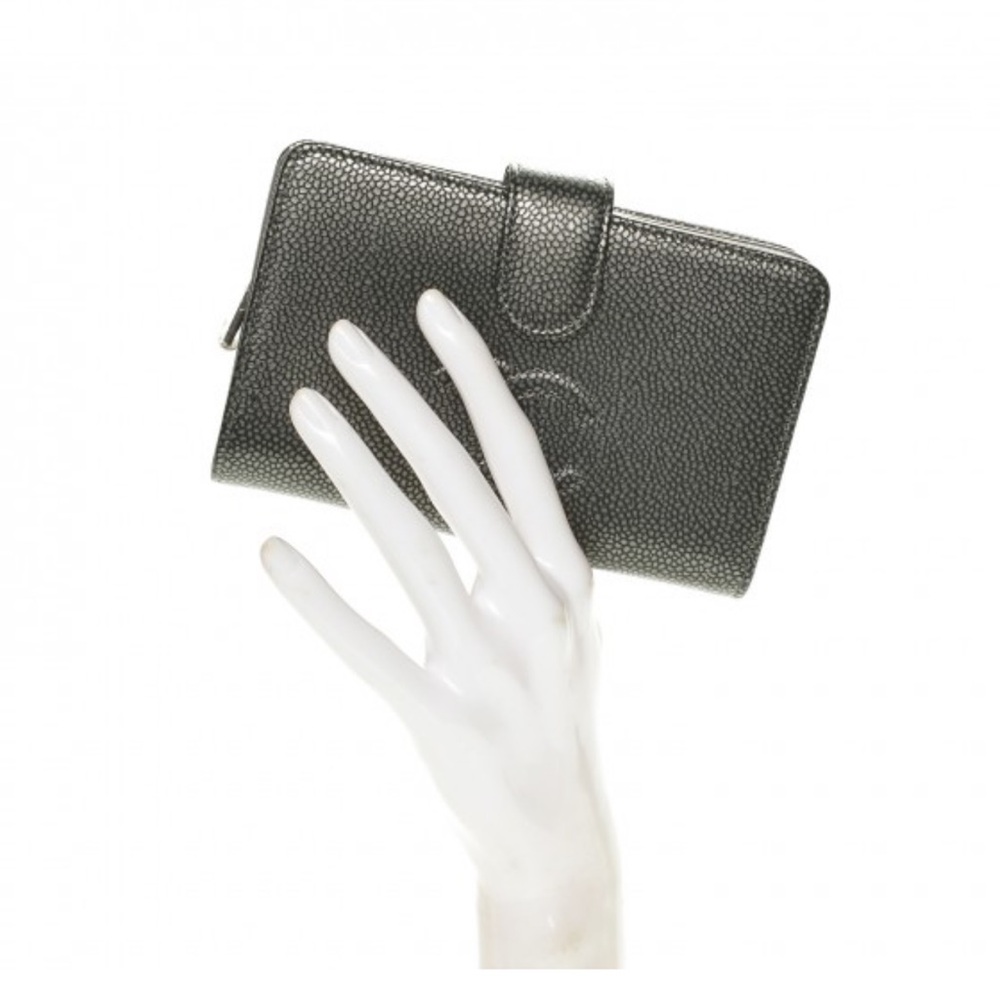 CHANEL Gunmetal Silver Caviar Leather Wallet with Iconic CC Logo - Picture 2 of 5